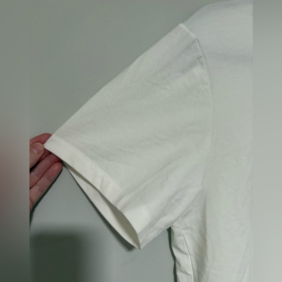 Vivienne Tam White Graphic Short Sleeve Tee Size Large Studded Embroidered Pig - Picture 5 of 11